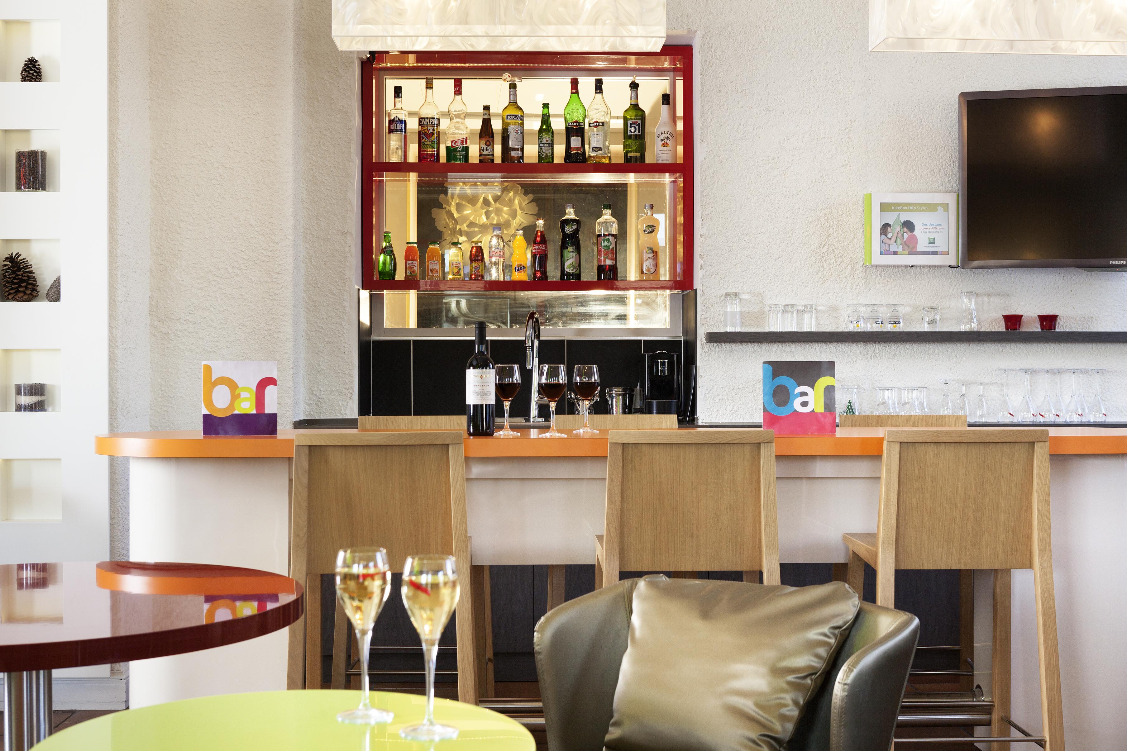 Hotel Ibis Styles Bayona Exterior foto